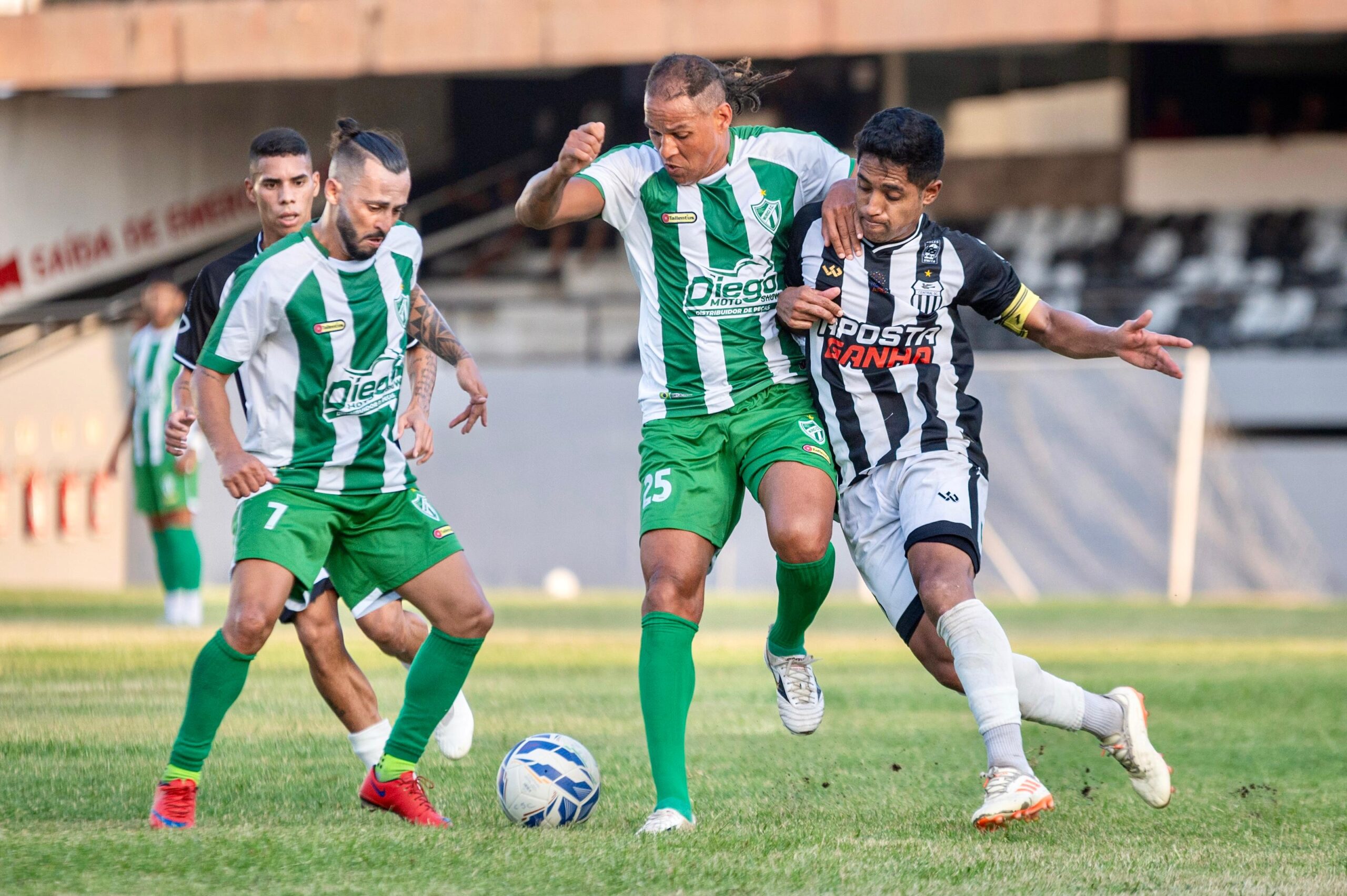 Murici é derrotado pelo Central em 1º amistoso da pré-temporada