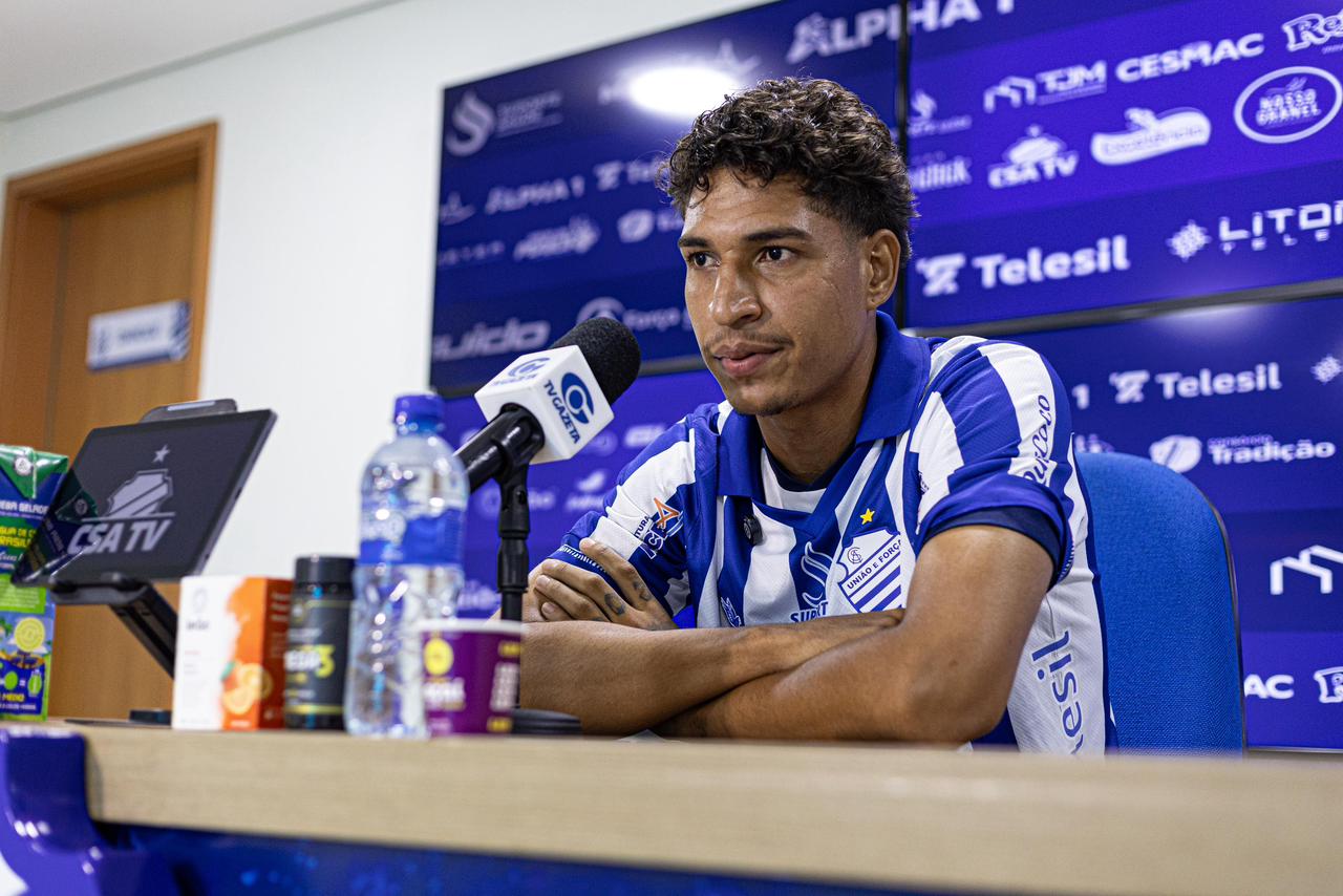 Video | Amorim | apresentação do novo zagueiro do CSA