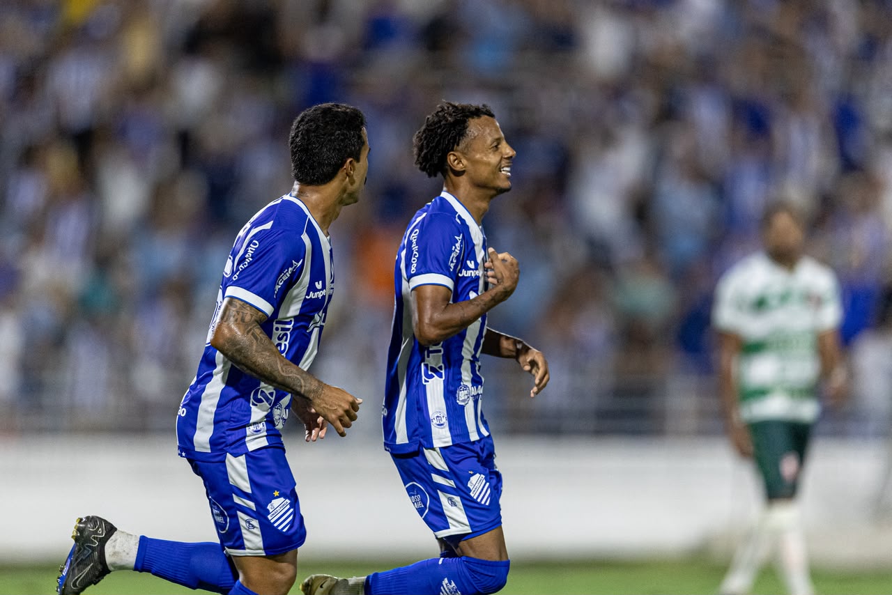Após 1º tempo travado, CSA marca na etapa final, vence Lagarto e avança para outro mata-mata