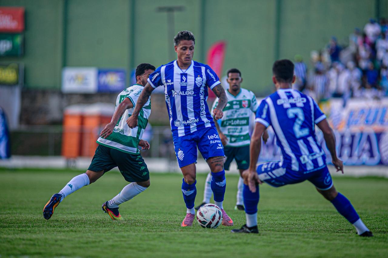 CSA cede empate fora de casa com falha e perda de intensidade
