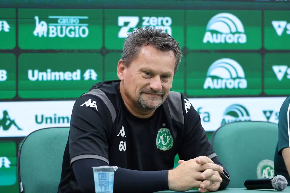 CRB anuncia Fábio Matias como o novo treinador